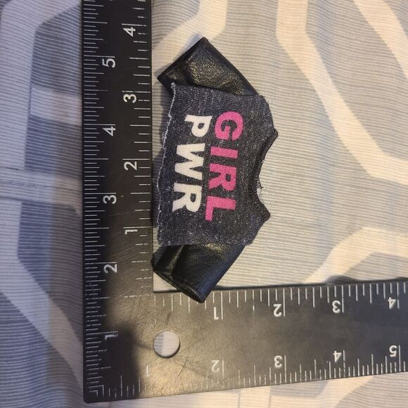 Barbie Doll Fashions Black Girl Power T-Shirt - Picture 4 of 4